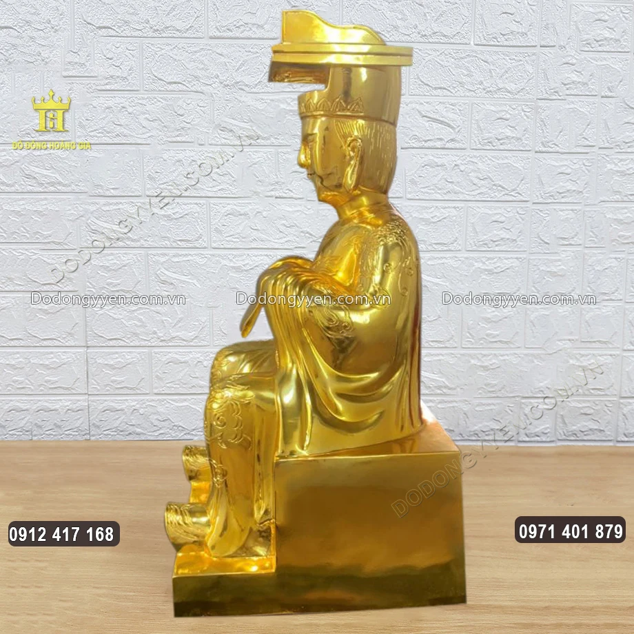 Vật phẩm n&ecirc;n đặt tr&ecirc;n cao, tại nơi uy nghi&ecirc;m v&agrave; thanh tịnh